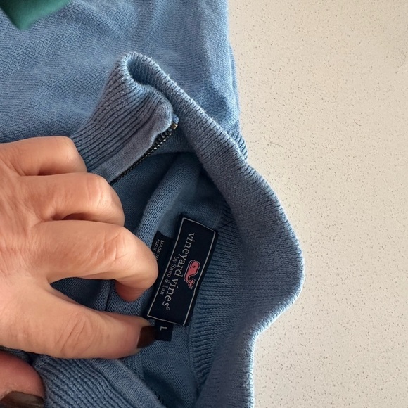 VINEY VINES MENS SWEATER - Picture 4 of 8